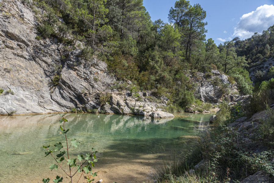 Teruel - Beceite 59 - espacio natural de la Pesquera - rio Ulldemó.jpg